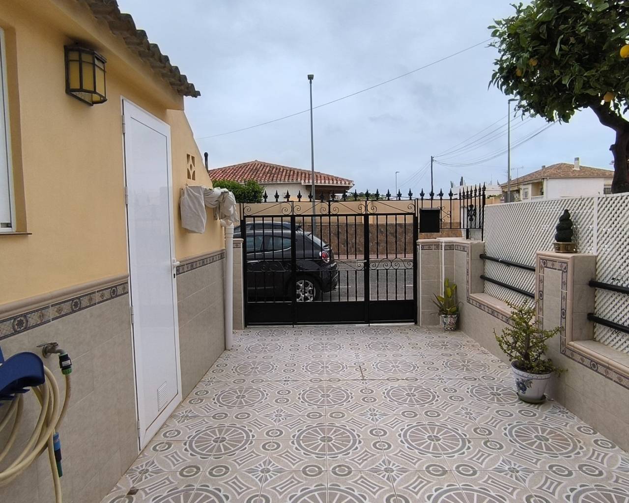 Apartamento - Segunda mano - Los Alcázares - TB 32-25