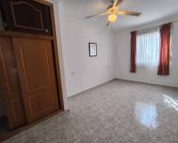 Resale - Bungalow - Los Alcázares