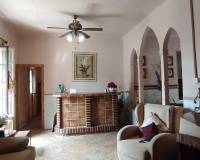 Resale - Country House - San Cayetano