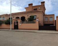 Resale - Villa - Los Alcázares