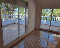 Resale - Villa - Los Desamparados - Orihuela
