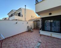 Revente - Duplex - San Cayetano