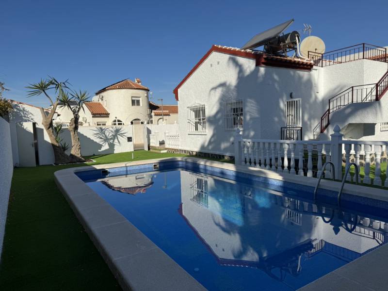 Villa - Resale - Los Alcázares - Los Narejos