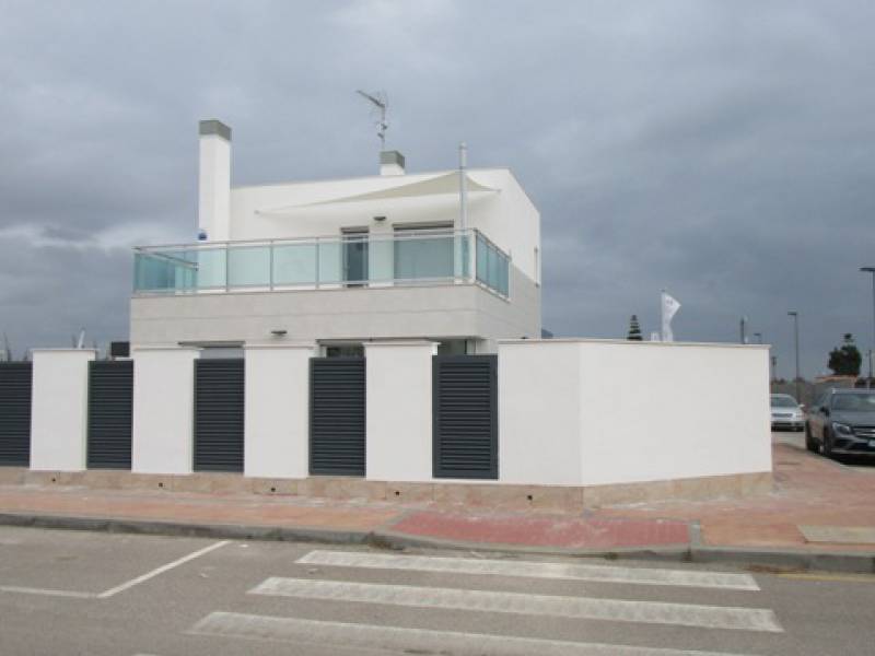 Villa - Nueva construcción  - Los Alcazares - Los Alcazares